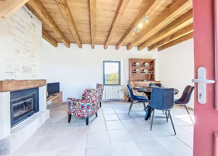 Cuzac By Interhome Murat